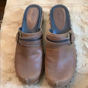 Ecco leather clogs